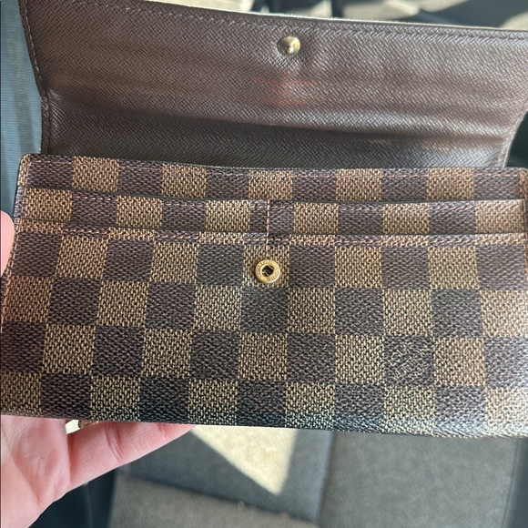 Authentic Louis Vuitton Damier Portefeuille Sarah Wallet - Picture 7 of 17